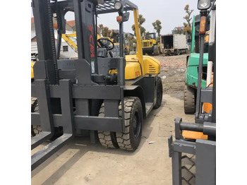 Diesel forklift Good price used TCM 7ton Forklift TCM FD70 diesel forklift for sale: picture 2