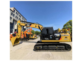 Crawler excavator CATERPILLAR 320D