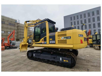 Crawler excavator KOMATSU PC200-8