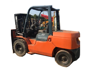 Diesel forklift TOYOTA