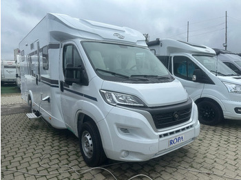 Semi-integrated motorhome CARADO T457