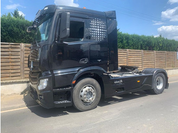 Tractor unit MERCEDES-BENZ Actros 1846