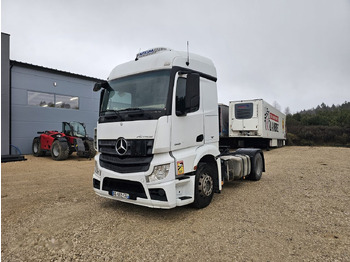 Tractor unit MERCEDES-BENZ Actros 1843