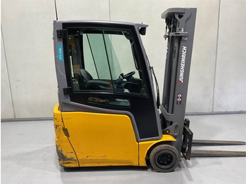 Electric forklift JUNGHEINRICH EFG