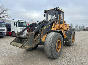 Wheel loader