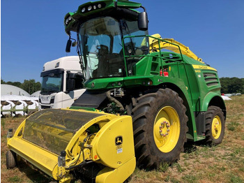 Forage harvester JOHN DEERE 8400