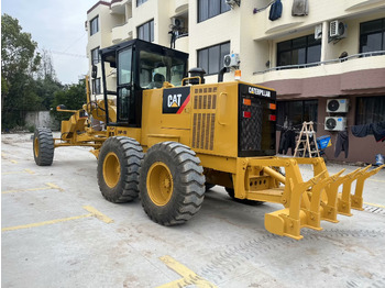 Grader CATERPILLAR 140H