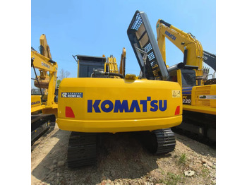 Crawler excavator KOMATSU PC200-8MO: picture 3