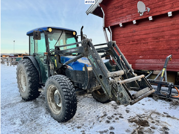 Farm tractor NEW HOLLAND