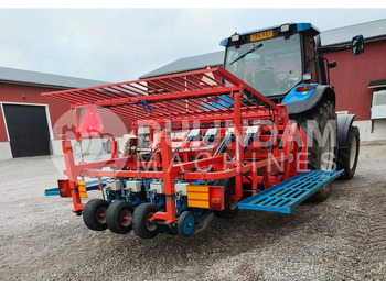 Potato planter FERRARI