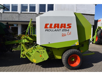 Round baler CLAAS