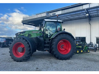 Farm tractor FENDT 942 Vario