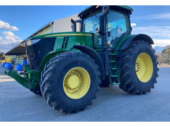 Farm tractor JOHN DEERE 7260R