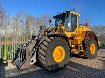 Wheel loader Volvo L150H: picture 4