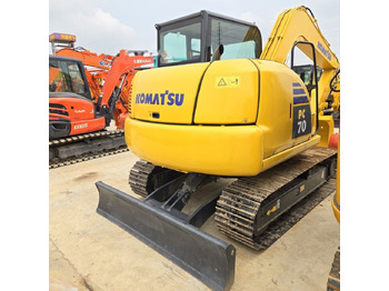 Mini excavator Komatsu PC70-8: picture 5