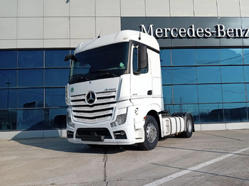 Tractor unit MERCEDES-BENZ Actros 1845