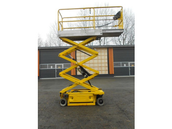 Scissor lift JLG