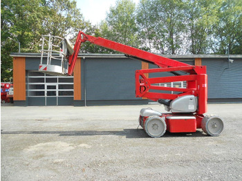 Articulated boom NIFTYLIFT