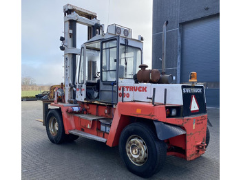 Forklift SVETRUCK