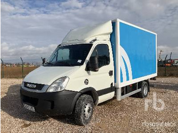 Box truck IVECO