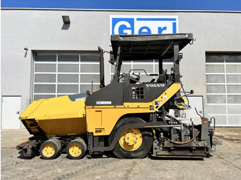 Asphalt paver VOLVO