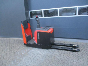 Pallet truck Toyota LPE 250: picture 3