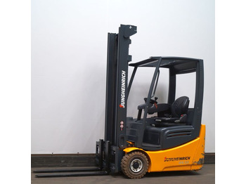 Electric forklift JUNGHEINRICH EFG