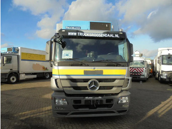 Refrigerator truck Mercedes-Benz Actros 2541 + 6x2 + frigo + euro 5 + 3x in stock: picture 2