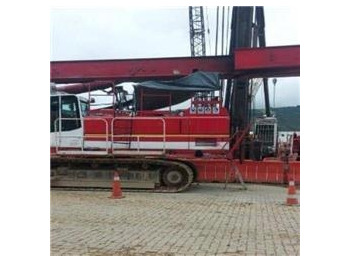 Pile driver SOILMEC