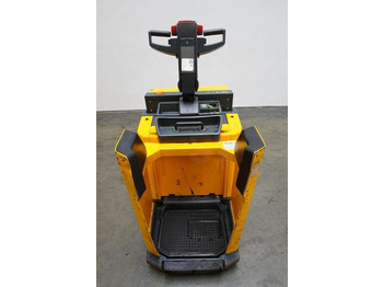 Pallet truck Jungheinrich ERE20: picture 3