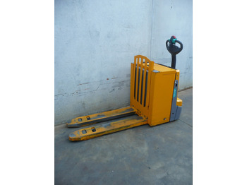 Pallet truck Jungheinrich EJE C20: picture 2