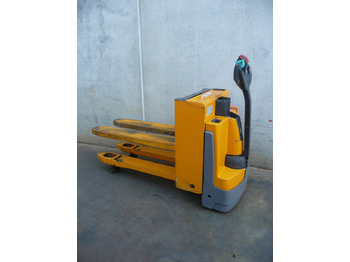 Pallet truck JUNGHEINRICH EJE