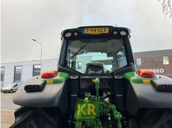 Farm tractor JOHN DEERE 6120M