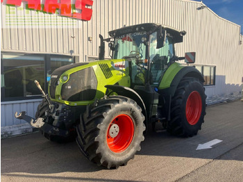 Farm tractor CLAAS Axion 810