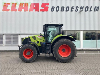 Farm tractor CLAAS Axion 870