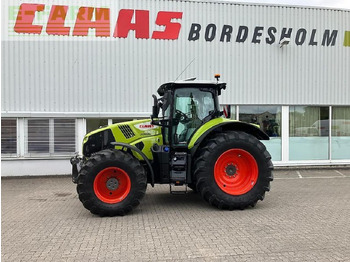 Farm tractor CLAAS Axion 870