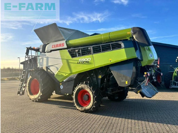 Combine harvester CLAAS lexion 6900: picture 2