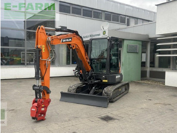 Mini excavator DOOSAN DX55