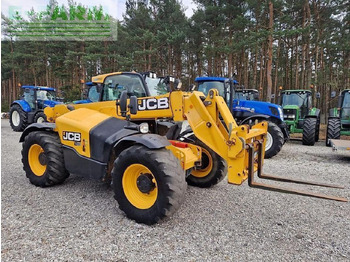 Wheel loader JCB