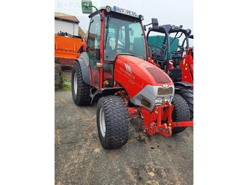 Farm tractor McCORMICK