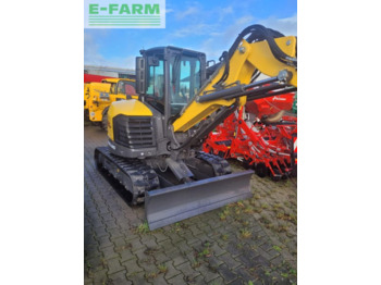 Mini excavator NEW HOLLAND