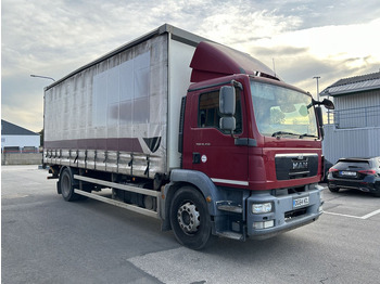 Curtainsider truck MAN TGM