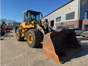 Wheel loader VOLVO L90F