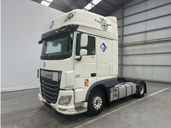 Tractor unit DAF XF 106 460