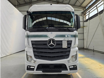 Tractor unit Mercedes-Benz Actros 1843 PTO: picture 3