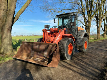 Wheel loader HITACHI ZW180