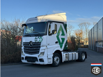 Tractor unit MERCEDES-BENZ Actros 1845