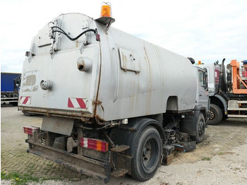 Road sweeper Mercedes-Benz 1314 KO 4x2, Schörling TSZ 94, Blattfederung: picture 2