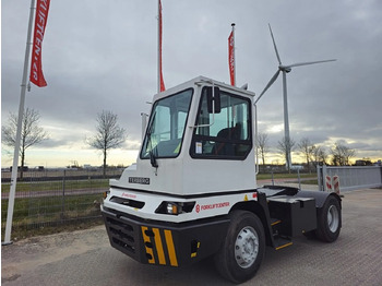 Terminal tractor TERBERG - YT220: picture 2