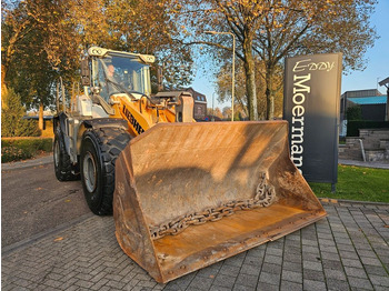 Wheel loader LIEBHERR L 566